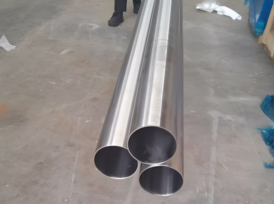 What-Exactly-Is-Duplex-Stainless-Steel-Pipe